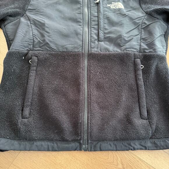 The North Face Women's Black Retro Denali Jacket Polartec Fleece - Size Small - Picture 4 of 10